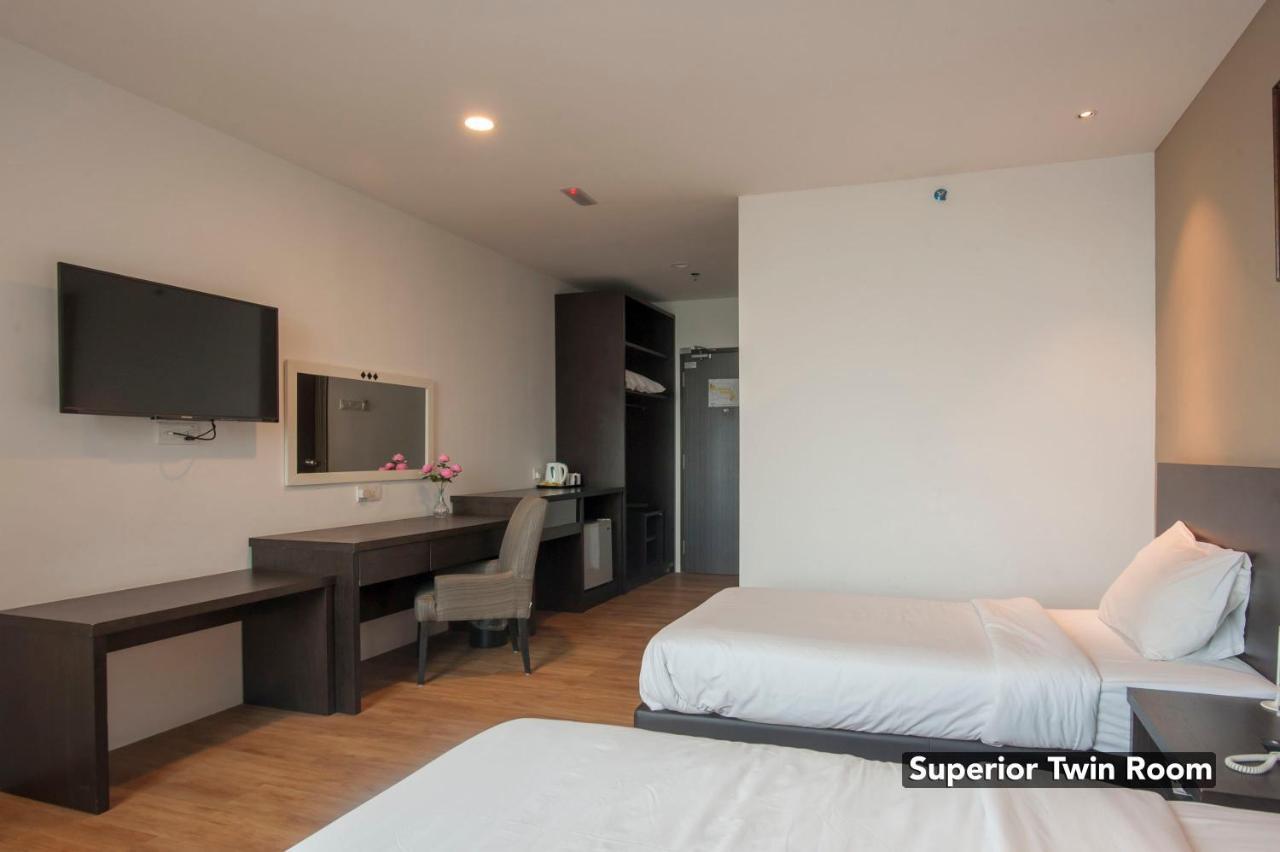 Summit Signature Hotel Oug Kl Kuala Lumpur Exterior foto